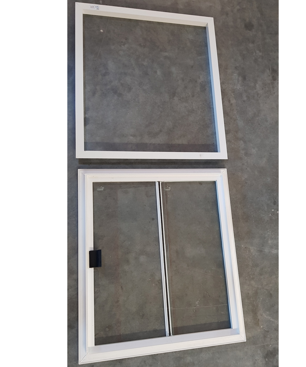 Container / Bauwagen Fenster mit Fensterläden  850 x 750 ohne Montage