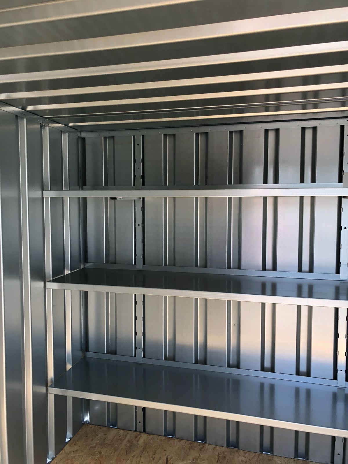 1m Regal fuer Materialcontainer