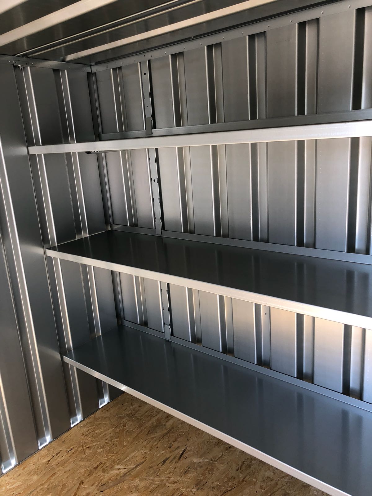Container Regale 3 Meter mit einfachem Stecksystem - SET (3xRegalböden)