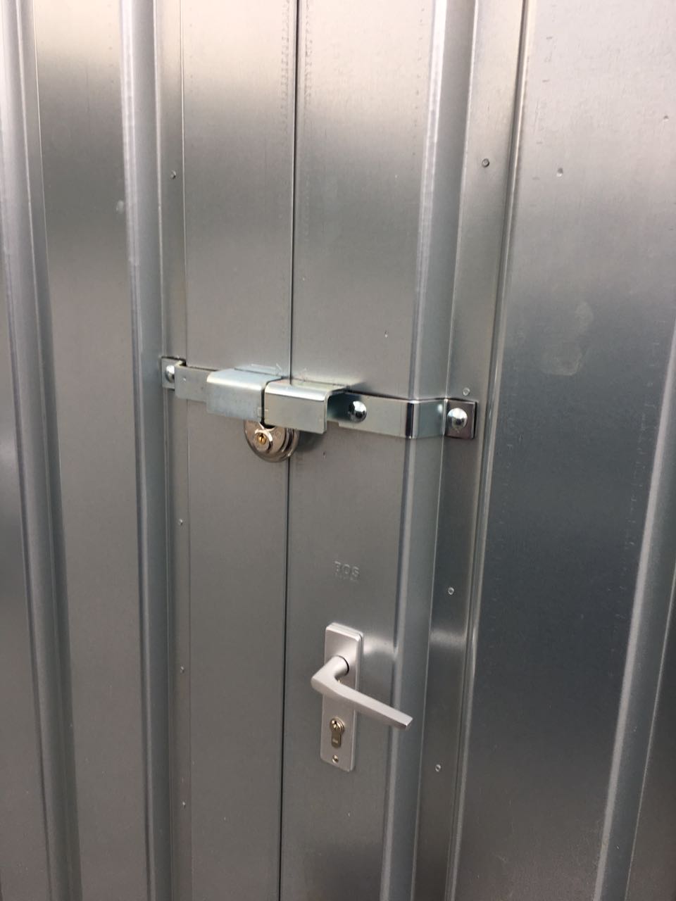 Container Einbruchsicherung - Einflügel Tür
