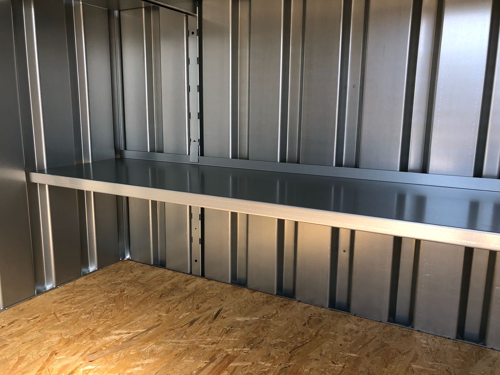 Container Regale 1 Meter mit einfachem Stecksystem - SET (3xRegalböden)
