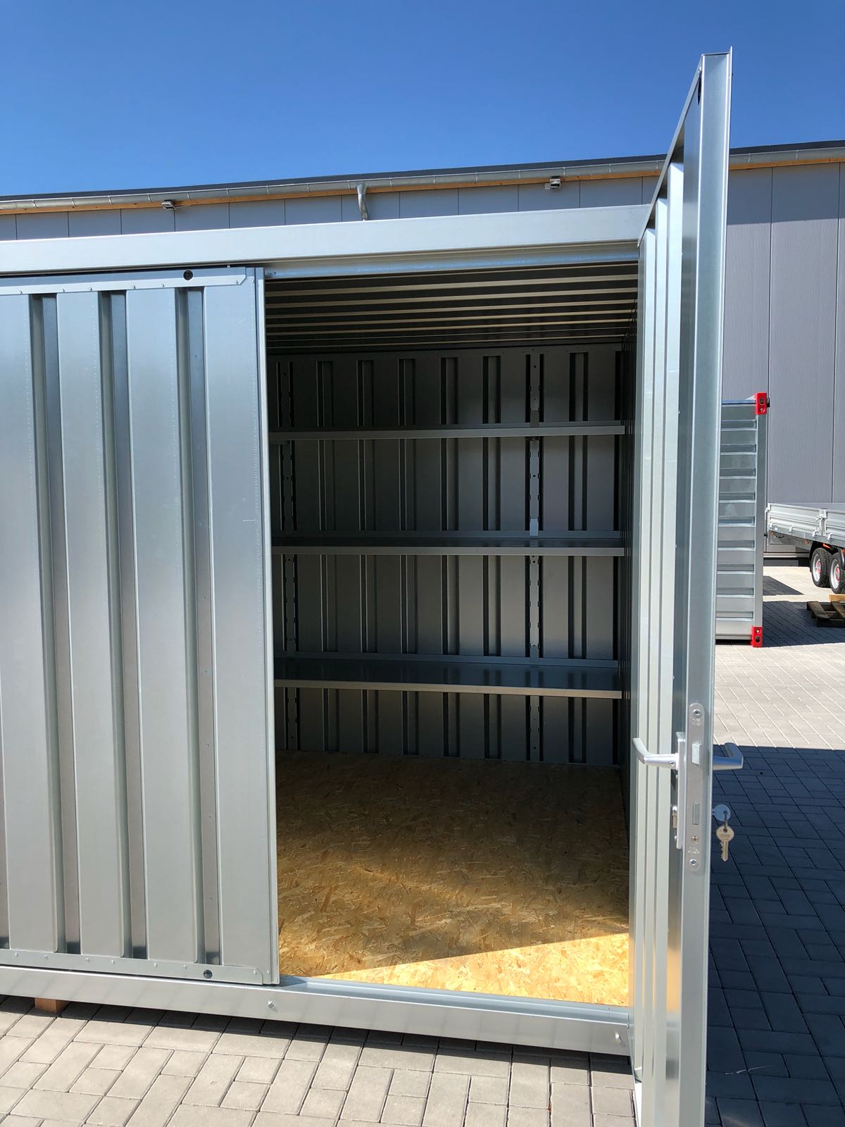 2m Regal für Materialcontainer